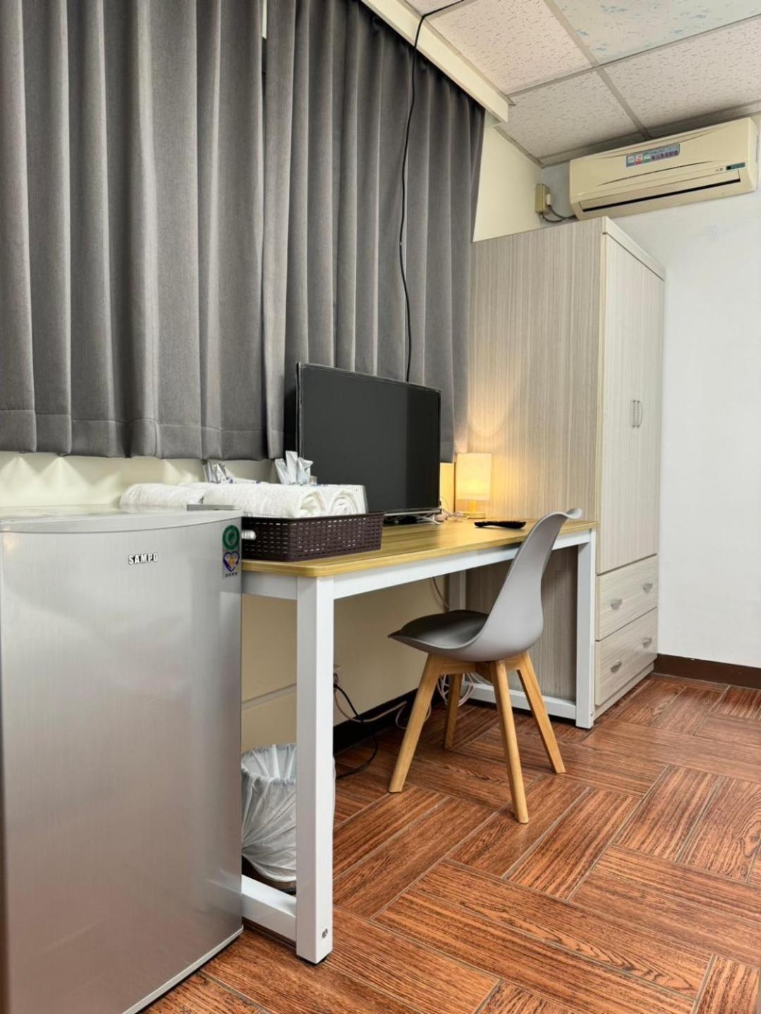 I Live Motel Kaohsiung Eksteriør bilde